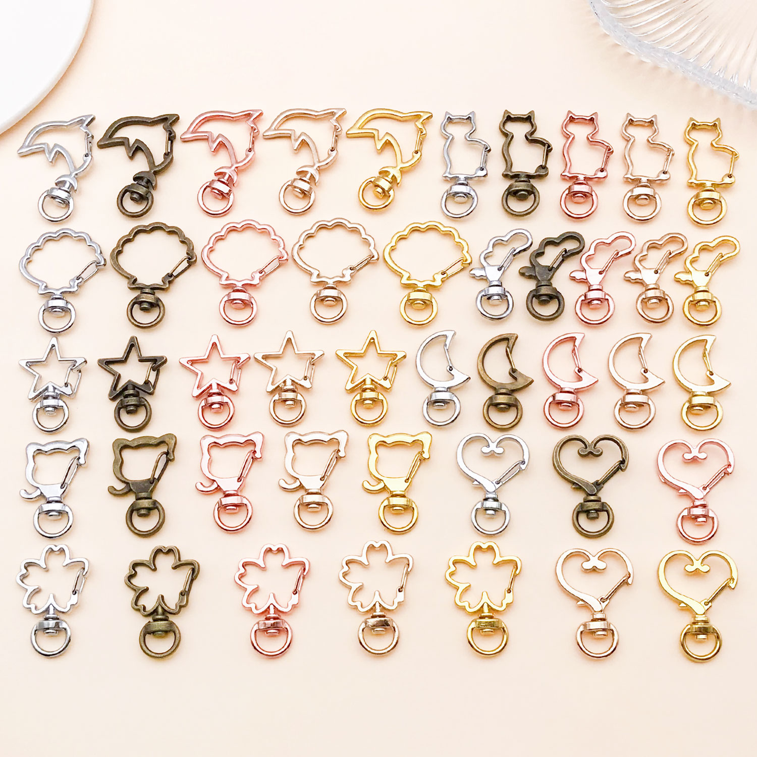 5 ピース/ロットハートスタームーン猫犬シェルイルカ花チャー - Pet Supplies Warehouse のレビューと価格